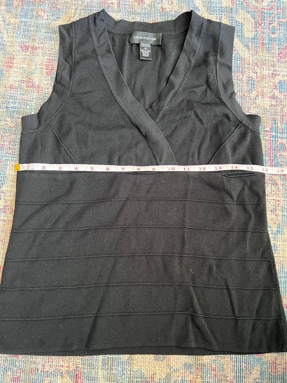Cable & Gauge Black Sleeveless V-Neck Knit Tank